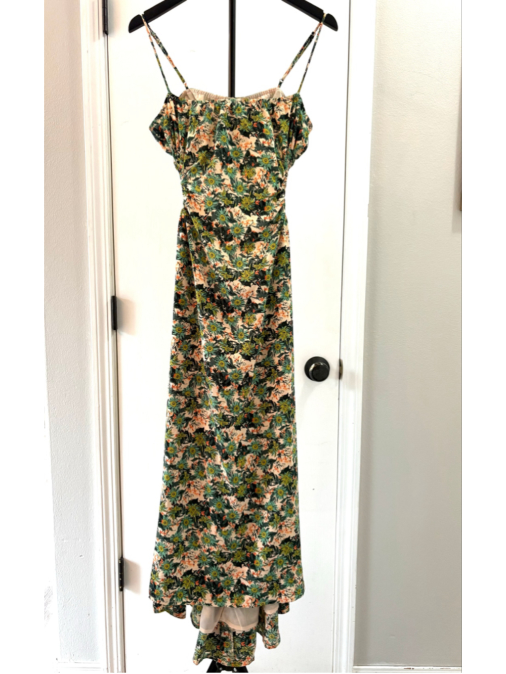 ASTR the Label Lysander Open Back Maxi Dress Green Orange Floral Size S